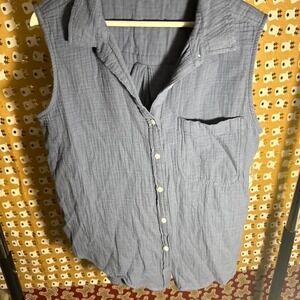 Woman's Steele gray sleeveless blouse‎ size Large